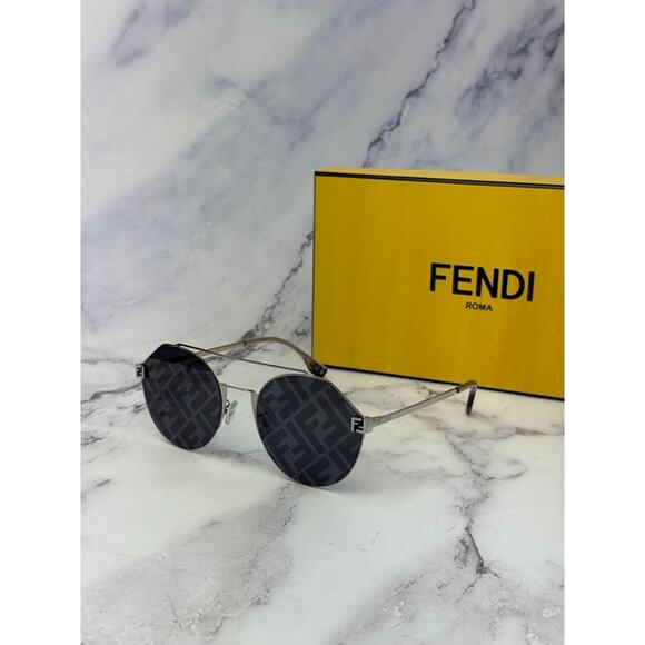 NEW Fendi FE40060U Silver Logo Mirror Round Unisex Sunglasses main image 8